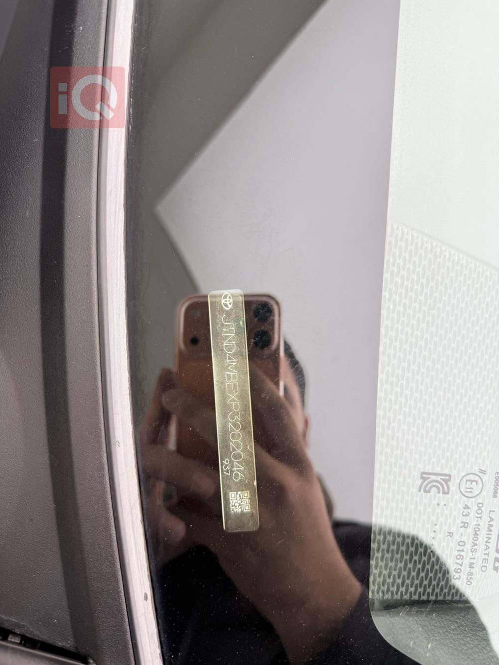 تۆیۆتا کرۆلا هاچباک